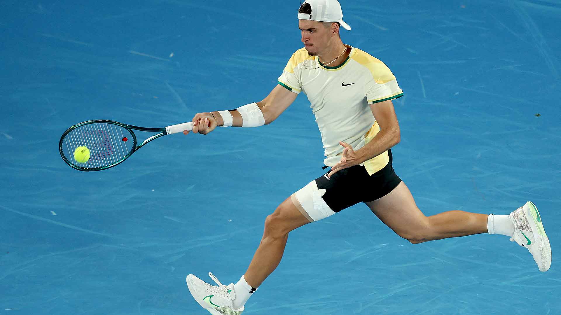 <a href='https://www.atptour.com/en/players/dino-prizmic/p0hw/overview'>Dino Prizmic</a> impressed in his Grand Slam debut against <a href='https://www.atptour.com/en/players/novak-djokovic/d643/overview'>Novak Djokovic</a>.
