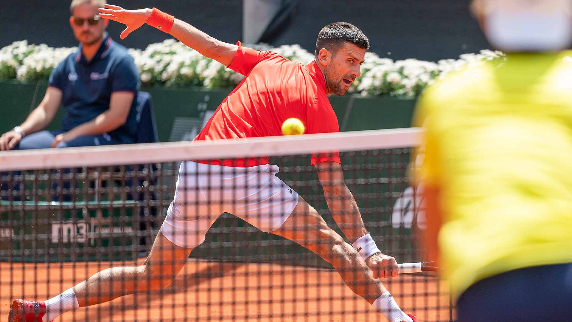 Novak Djokovic slips to 14-6 on the season after falling in the Geneva semi-finals.