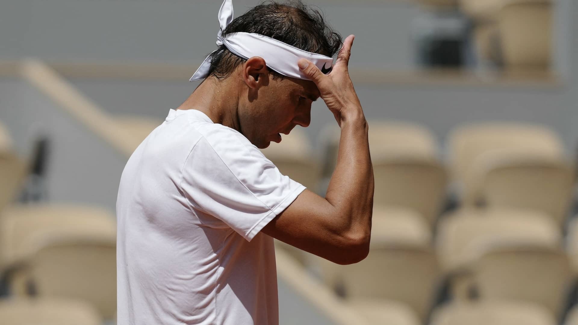 Rafael Nadal, durante un entrenamiento en Roland Garros.