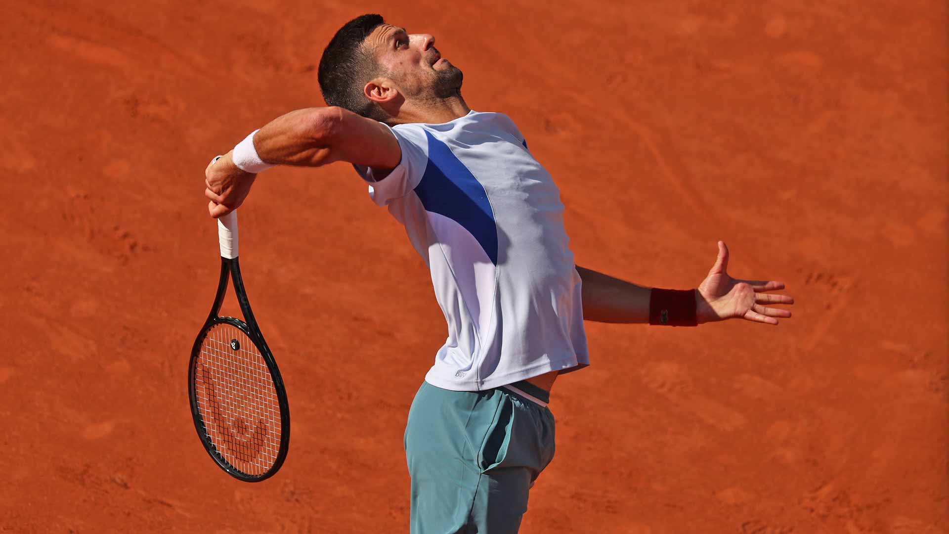 Novak Djokovic will play Pierre-Hugues Herbert in the first round at Roland Garros.