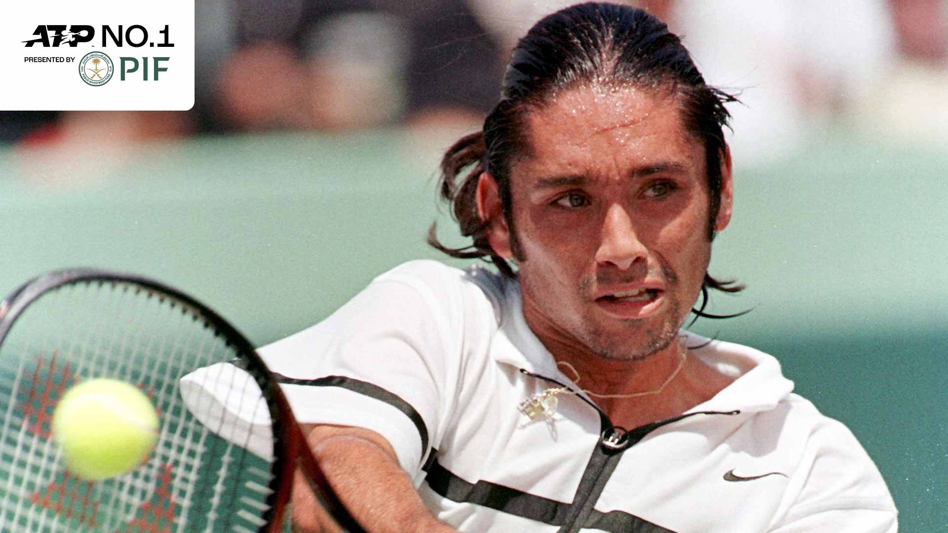 Marcelo Ríos ganó el evento ATP Masters 1000 en Miami en 1998 para ascender al No. 1 del mundo en el PIF ATP Rankings.