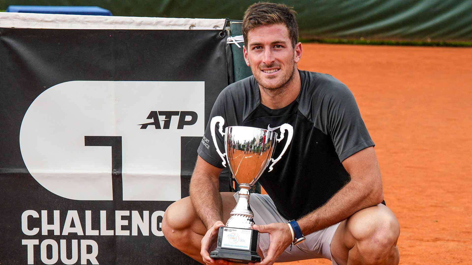<a href='https://www.atptour.com/en/players/federico-agustin-gomez/gj16/overview'>Federico Agustin Gomez</a> is crowned champion at the Milan Challenger.