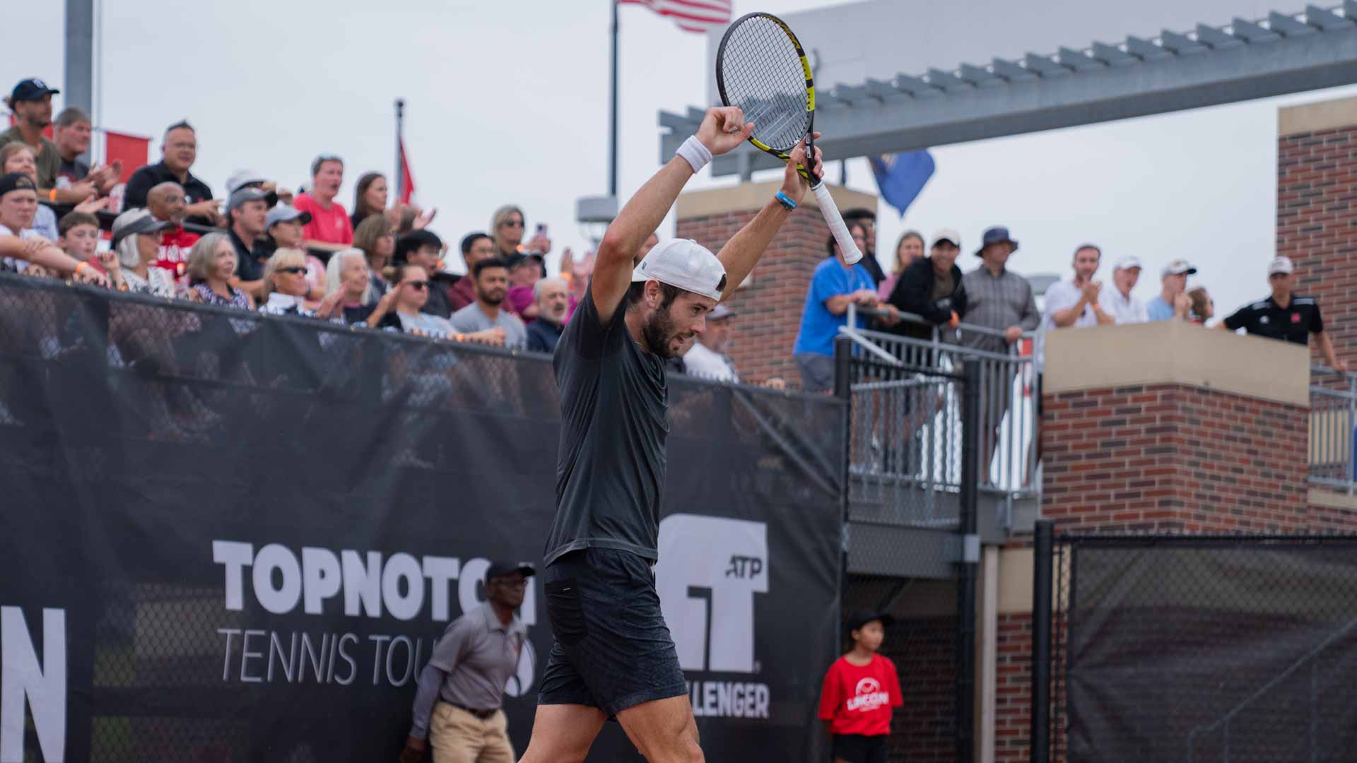 <a href='https://www.atptour.com/en/players/jacob-fearnley/f0by/overview'>Jacob Fearnley</a> celebrates winning the <a href='https://www.atptour.com/en/scores/archive/lincoln/2941/2024/results'>Lincoln Challenger</a>.