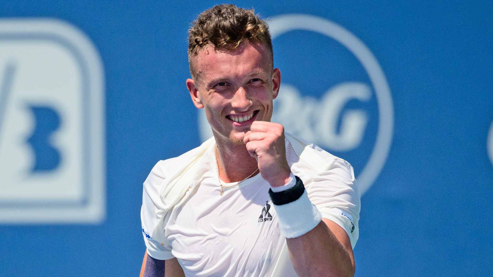 Jiri Lehecka celebrates on Tuesday in Cincinnati during his first match since Madrid.