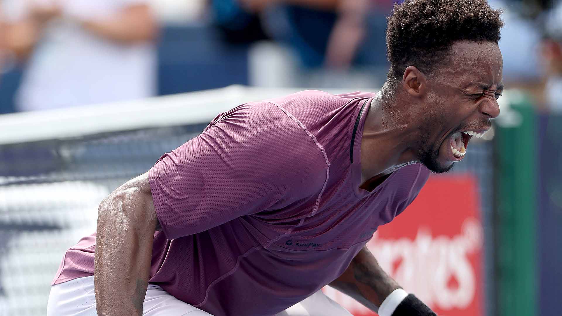 Monfils stuns Alcaraz in Cincinnati